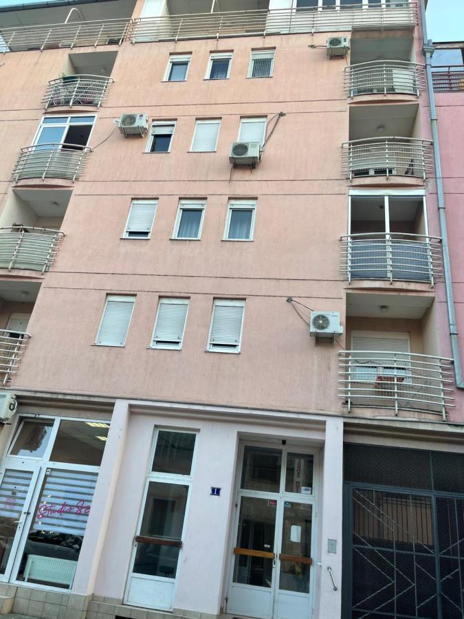 Apartment Cactus 021 Novi Sad Luaran gambar